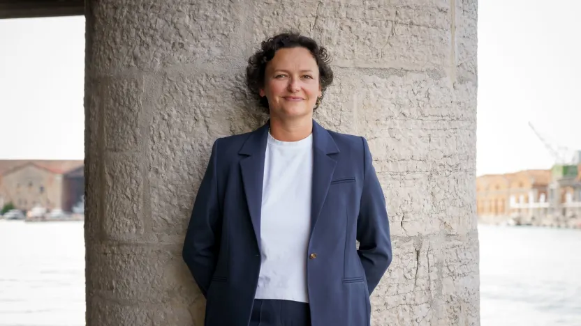 Venice by Venezia: Intervista con la curatrice della Biennale Arte 2022 Cecilia Alemani