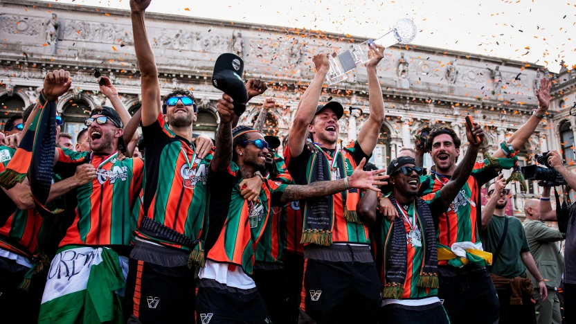 Venezia FC 4 (Parata) 090526-524