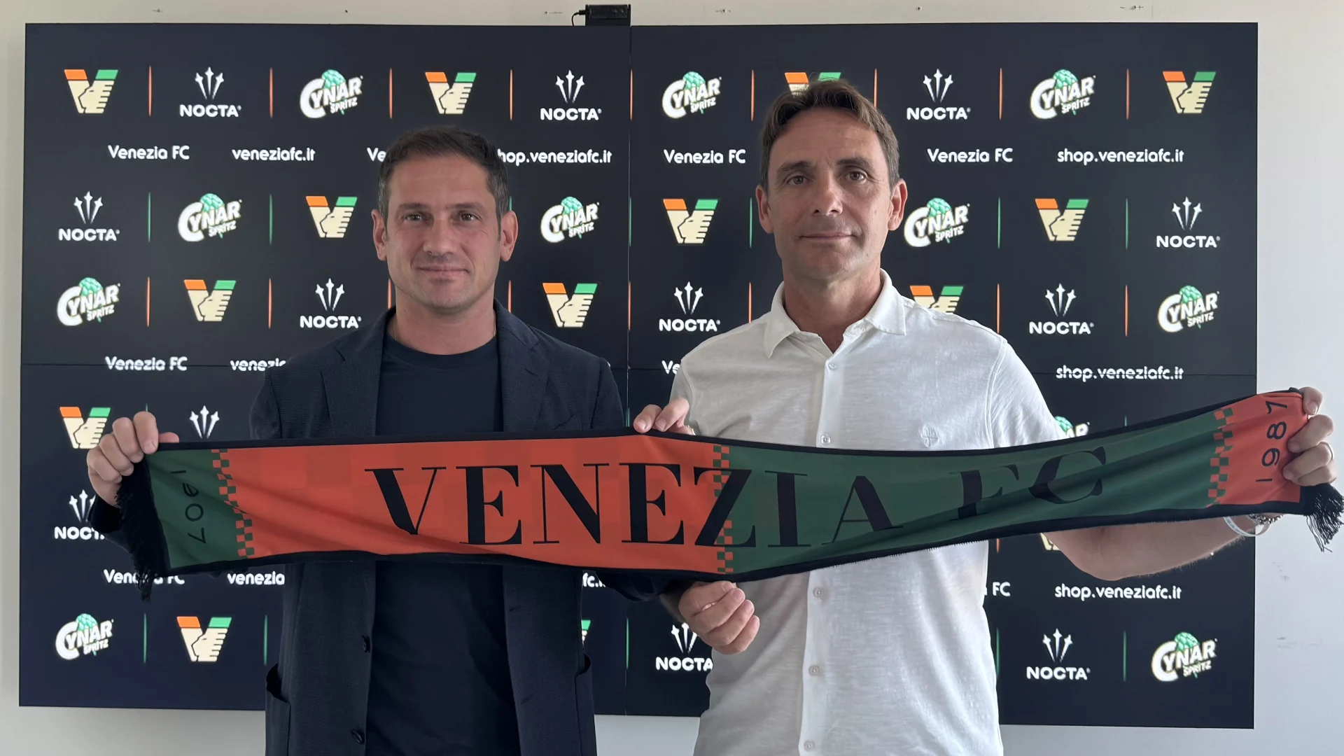 LA PRESENTAZIONE DEL NUOVO RESPONSABILE DEL SETT.GIOVANILE VFC ROBERTO ...