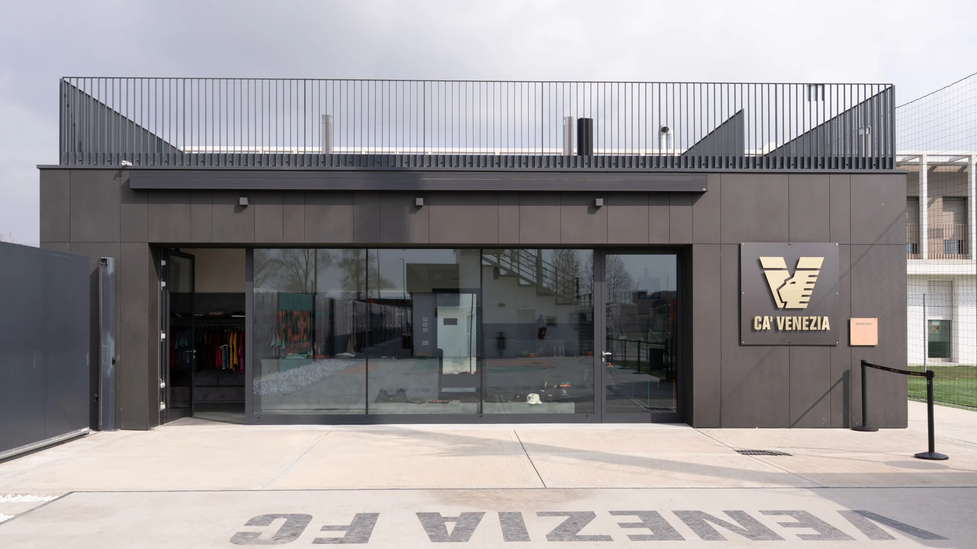 Sondereröffnung des Ca' Venezia Stores