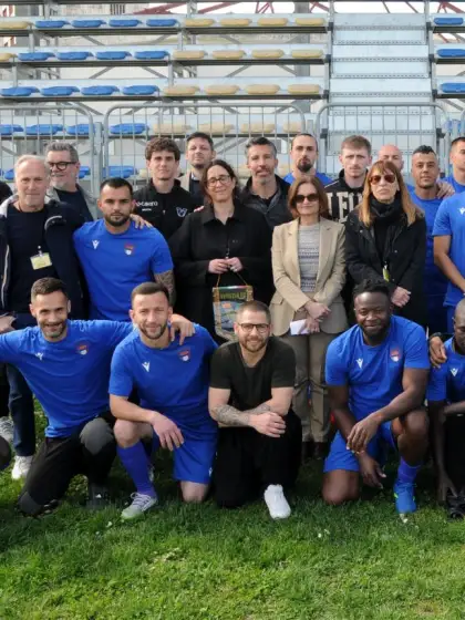 Il Venezia FC in visita al Carcere Due Palazzi: donato materiale sportivo all’ASD Pallalpiede