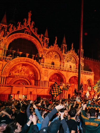 Il Venezia FC conquista la promozione in Serie A al termine della finale playoff allo Stadio Penzo