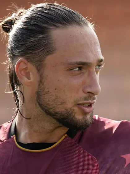 Alessandro Plizzari prolunga il contratto con il Venezia FC