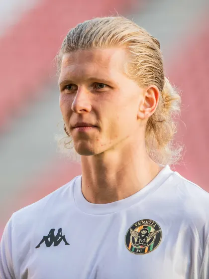 Karlsson in prestito all’ ACN Siena 1904