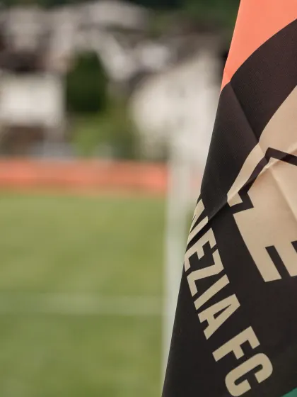 Il Venezia FC in tournee in Belgio e Francia