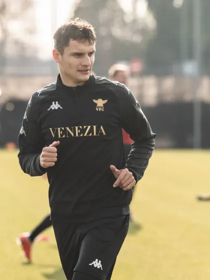 Matějů “Posso ricoprire svariati ruoli nel reparto difensivo”