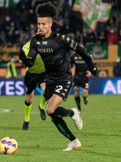 Tyronne Ebuehi convocato dalla Nigeria per la Coppa d'Africa 2022