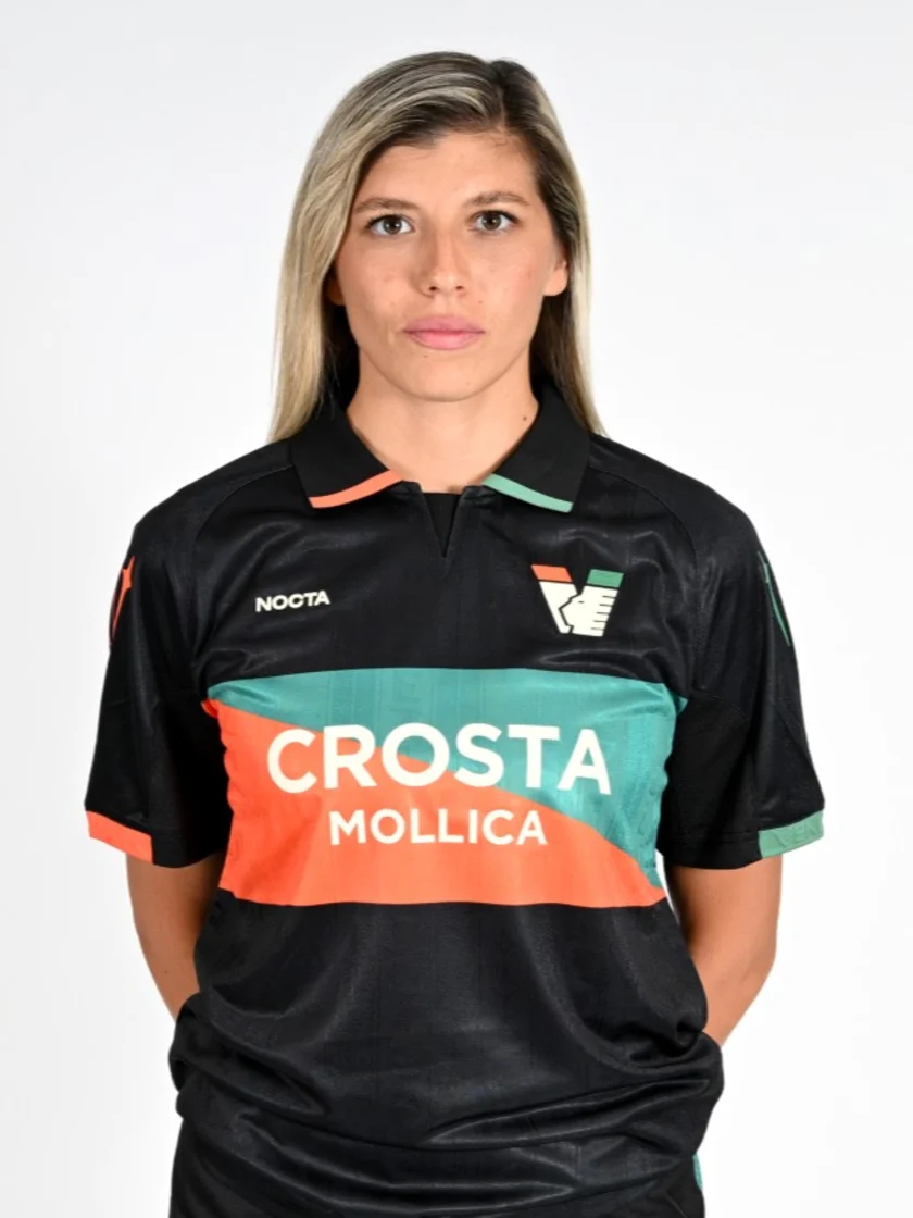 Camila Gallea 2