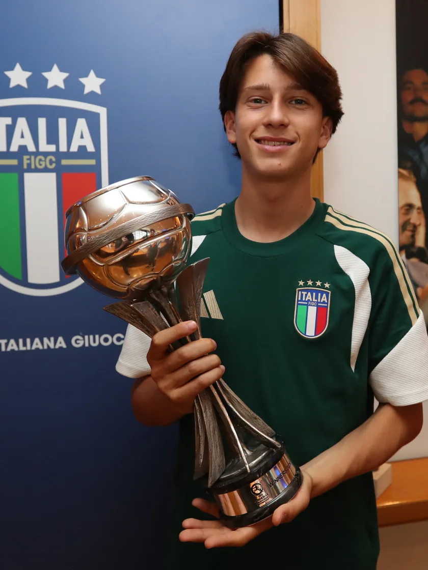 Ballarin al Senato della Repubblica con l'Italia Under 17 campione d'Europa
