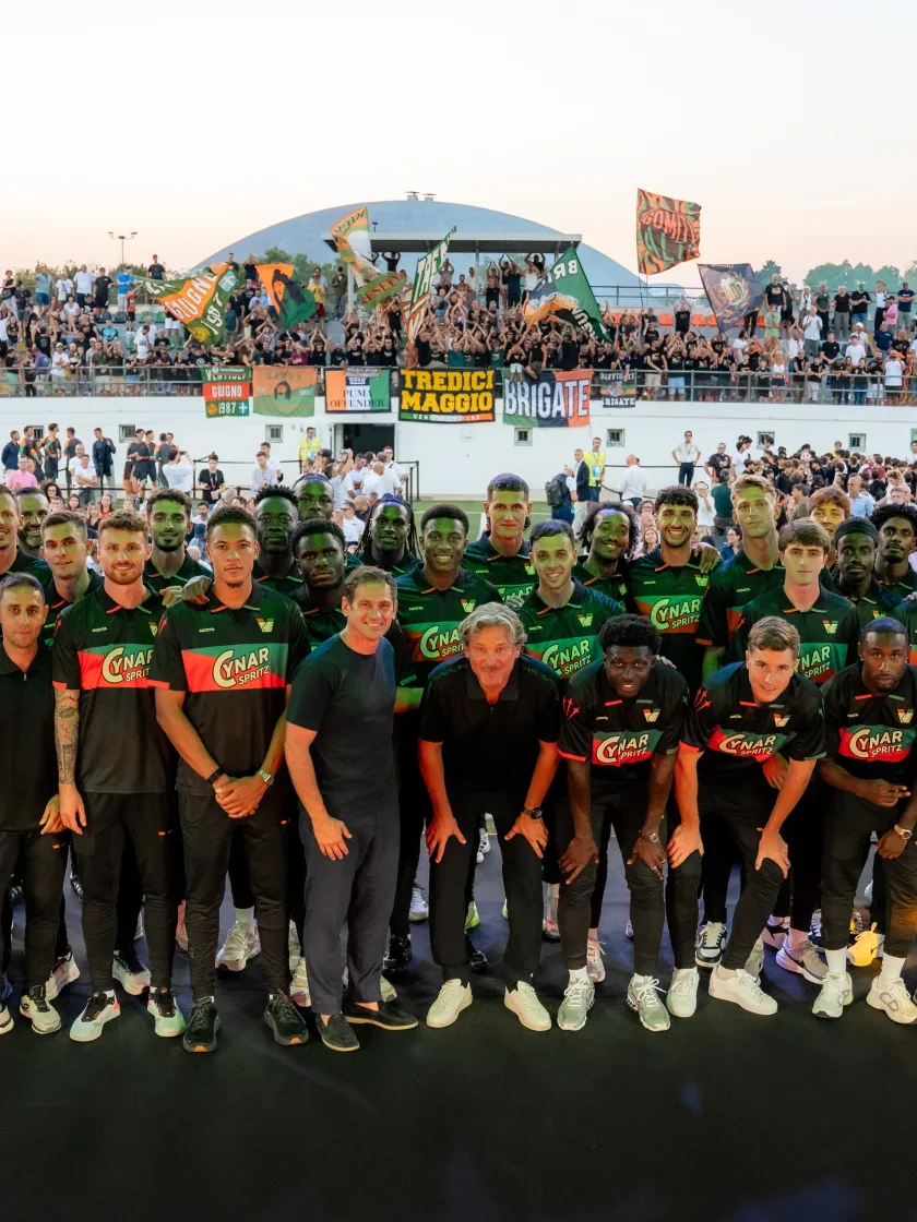 LA PRESENTAZIONE UFFICIALE DELLA PRIMA SQUADRA MASCHILE